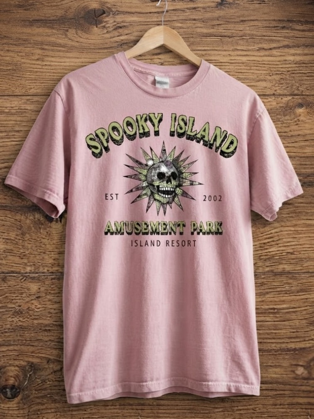 Spooky Island Amusement Park Scooby Doo Skull Disco Ball Vintage T-Shirt